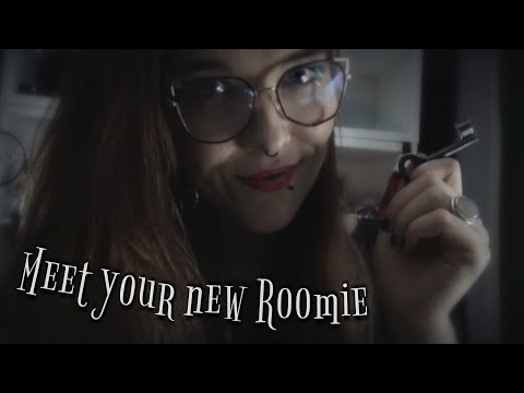 ☆★ASMR★☆ Meet your new Roomie