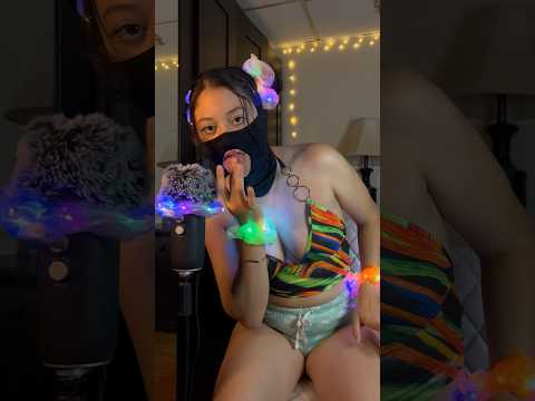 ASMR🥰Spit painting 🎨 with relaxing mouth 👄 sounds💕