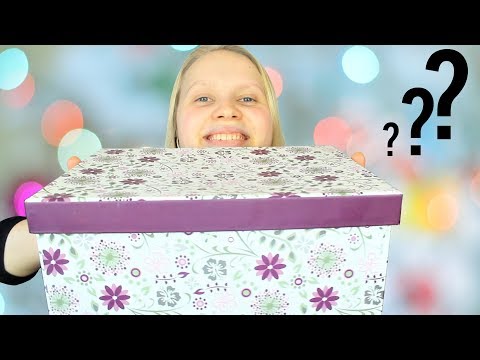 [ASMR] WHAT'S IN THE BOX? Mysterious Object Tapping, Crinkles and Other Triggers [Whispered]