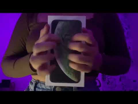 Iphone box tapping/scratching fast and aggressive ASMR no talking
