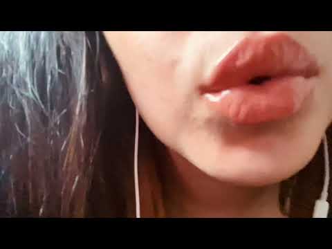 ASMR-Close-Up Kisses|Hand Kissing/Licking