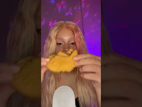 Eating Taiyaki! Yummy Japanese Fish Cake!! #asmr #food