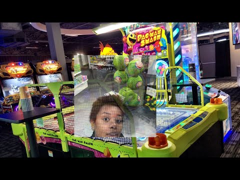 Dave & Busters | Winner Circle