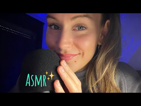 ASMR MUY CERQUITA TUYO y con luz cálida🩷 susurros, mouth sounds…