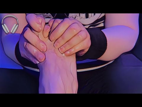 [ASMR] POV: Chinese Woman Gives Foot Massage Reflexology