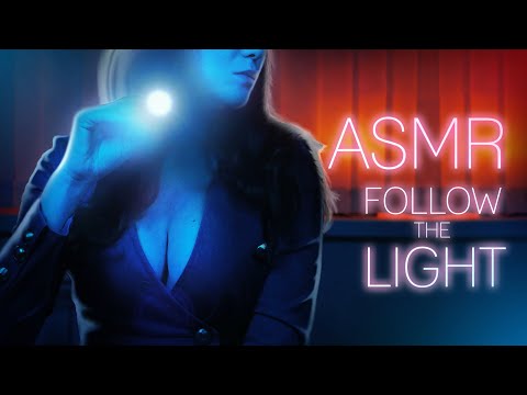 ASMR FOLLOW THE LIGHT * WHISPERING * 100% TINGLES AND RELAXATION