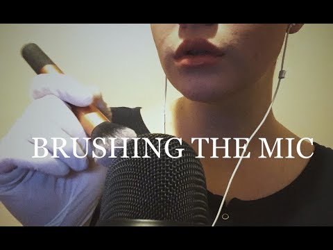 [ASMR] Brushing/touching the mic! brushing, crinkles and 2 types of latex gloves! (NO TALKING)