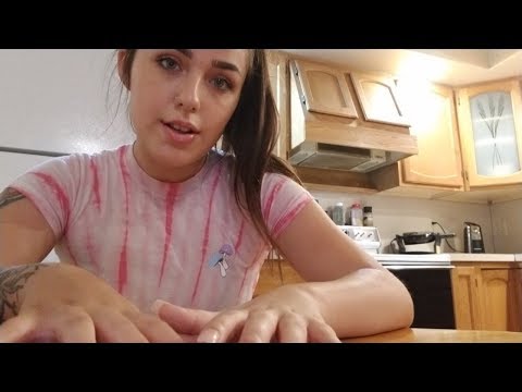 ASMR- Fast Tapping On Table & My Nails