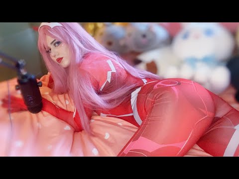 ASMR Scratching Bed Sheets Fabric Sounds 💗 Zero Two Cosplay