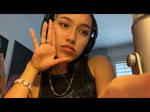 ASMR // MY FAVORITE TRIGGERS (mouth sounds, mic scratching,more)