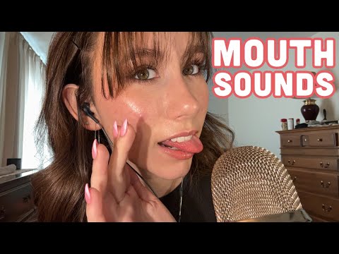 ASMR | Mouth Sounds & Tapping on the Mic (Nails)