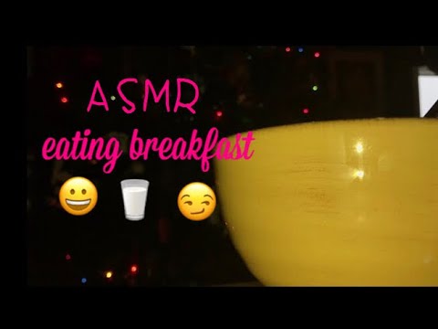 asmr EATING MY BREAKFAST WHILE LOOKING AT MY XMAS TREE! MOUTH SOUNDS! INTENSE WHISPERS!