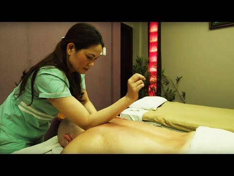 💆 ASMR Massage | Vietnamese Legs and Shoulder Massage in Hanoi