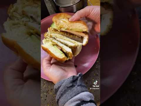 Schnitzel Sandwich 😋 ASMR