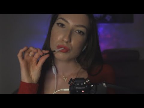 ASMR RELAXING SPOOLIE NIBBLING WITH MOUTH SOUNDS