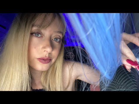 ASMR - HAIR BRUSHING e avaliando o seu cabelo