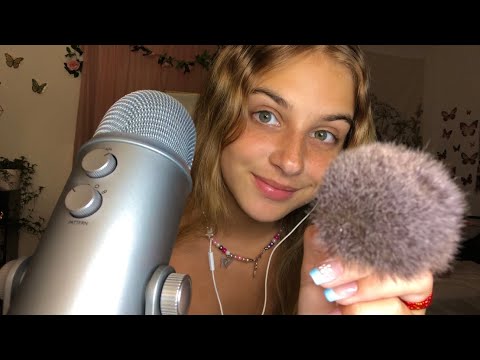 ASMR doing your makeup in a rush 💄 FAST roleplay | tapping, personal att., whispering