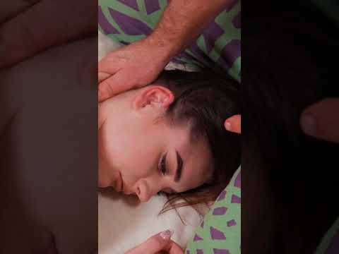 Deep neck massage and chiropractic adjustment for Anna #neckmassage