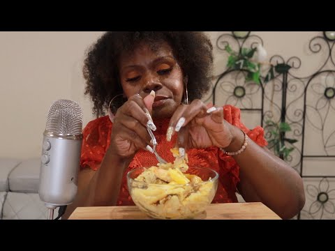 LOBSTER MAC AND CHEESE ASMR EATING SOUNDS