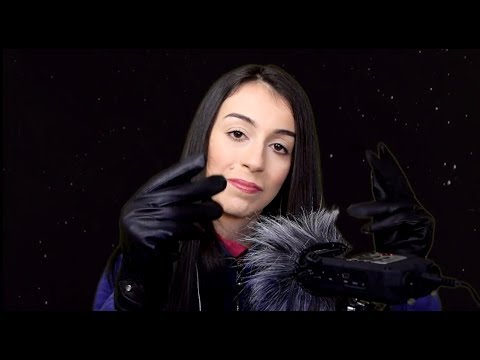 ASMR ITA/ 😍 Intense Whispering, Fabric sounds, Hand Movements, Tongue Click and Brushing Microphone