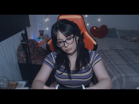 ASMR Relax with me ♥ Massage, Mic Scratching & More ♥
