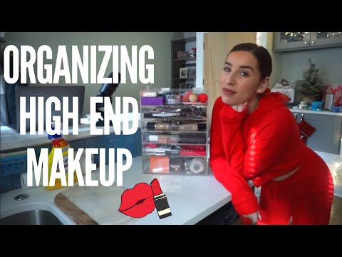 ASMR Organizing & Cleaning Out My Makeup 💄