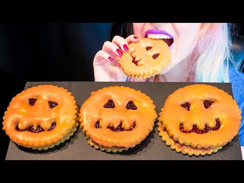ASMR: Huge Jelly Filled Jack O'Lantern Cookies | Halloween Treat ~ Relaxing Eating [No Talking|V] 😻