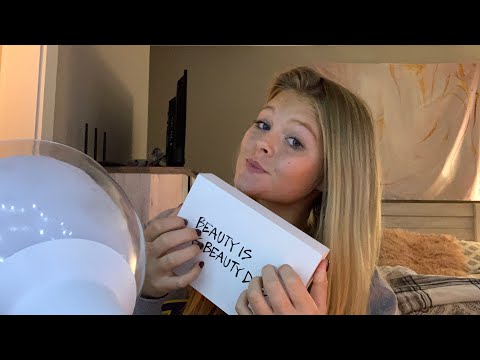 ASMR tapping on random objects Vlogmas day 11