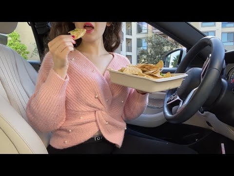 Eat With Me (Vlog) (Nachos)