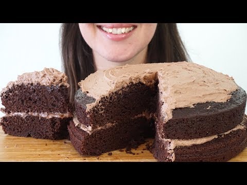 ASMR Eating Sounds: Chocolate Cake (No Talking)