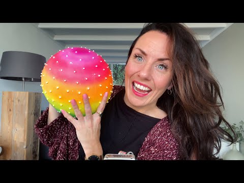 ASMR - Fast Tapping on different BALLS - No Talking