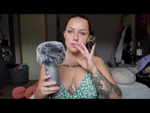 ASMR- Spit Painting & Microphone Tapping!