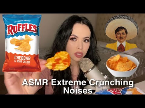 ASMR Ruffles chips + Tapatio ( *EXTREME CRUNCH Eating Sounds) *COMIENDO PAPITAS (*CRUJEÑTE EXTREMO*)