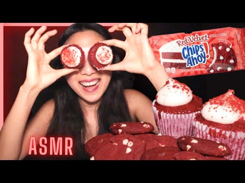 RED VELVET CHIPS AHOY #ASMR 🔴 Cupcakes & Cookies Eating Sounds
