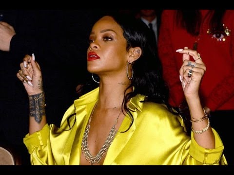 Grammy Awards 2014: Rihanna Exposes At The Pre-Grammy Party Grammys Award ?!