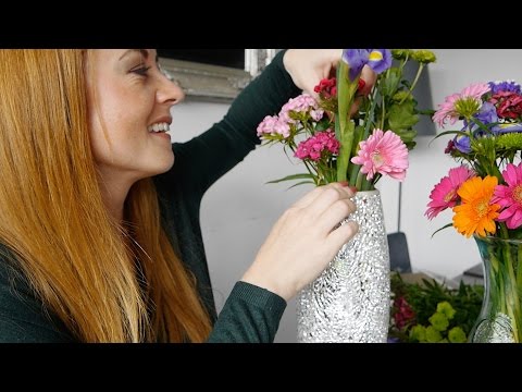 ASMR Flower Power | Arranging Colours & Petals | Soft Spoken✨Room Sounds