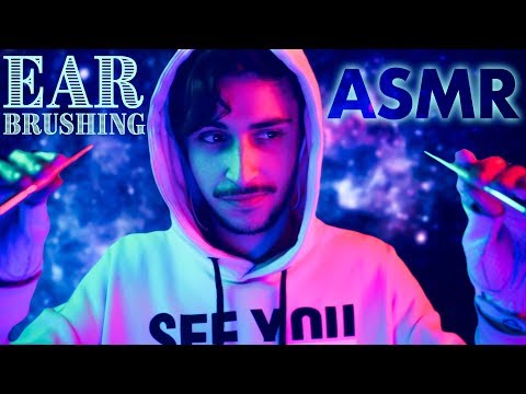 ASMR EAR BRUSHING 🖌️with pure SILENCE of the Cosmos 🌌NO TALKING