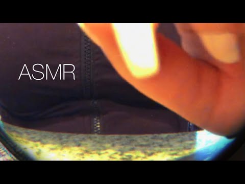 2 minute ASMR | Tapping & scratching on peephole to get your attention.. let me in! 😁