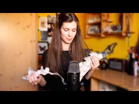 ASMR (no talking) | ripping different kinds of paper (crinkly sounds)