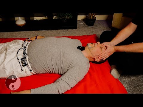Zen Session - He Came From Italy for a traditional Zen Shiatsu