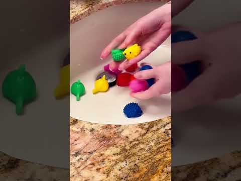 Wet Squishy Toys ASMR🐬🦔 (VERY SATISFYING SOUNDS)