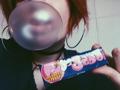 ASMR ❤ Bubble Gum CHEWING 🍭, Gum UNINTELLIGIBLE, BLOWING bubbles