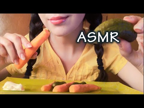【ASMR】にんじんと漬物を食べる - クリスピーな音 EATING SOUNDS 🥕 #asmr #eatingsounds #mukbang