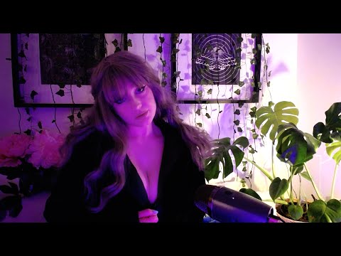 ASMR | Slow zipping and unzipping the jacket | No Talking