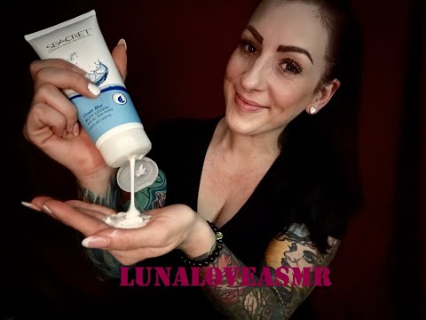 ASMR 👏🤝🙏 Pure Lotion Sounds with Dim Lighting (No talking)