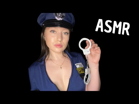 ASMR FRANCAIS - [ROLEPLAY] Une policière t'interroge ! 👮🏻‍♀️