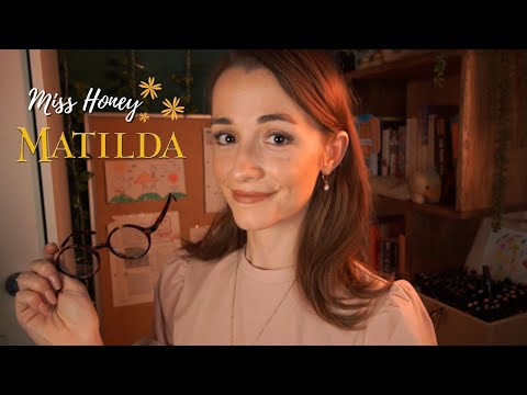 ASMR | Miss Honey talks to you about books! 🍯📚 (Teacher Roleplay)