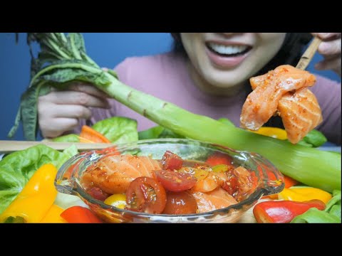 SPICY SALMON WITH NEW FOUND VEGGIE (ASMR EATING SOUNDS) LIGHT WHIPSERS | SAS-ASMR