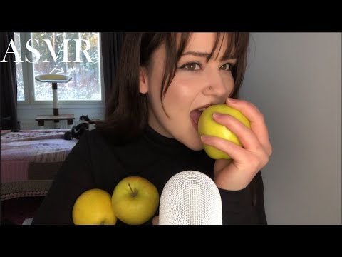ASMR | A Very Tingly Apple (tapping, scratching)