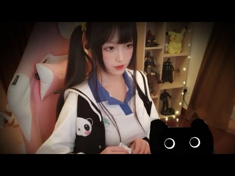 ASMR Mouth Sounds + Hand Movements ♡